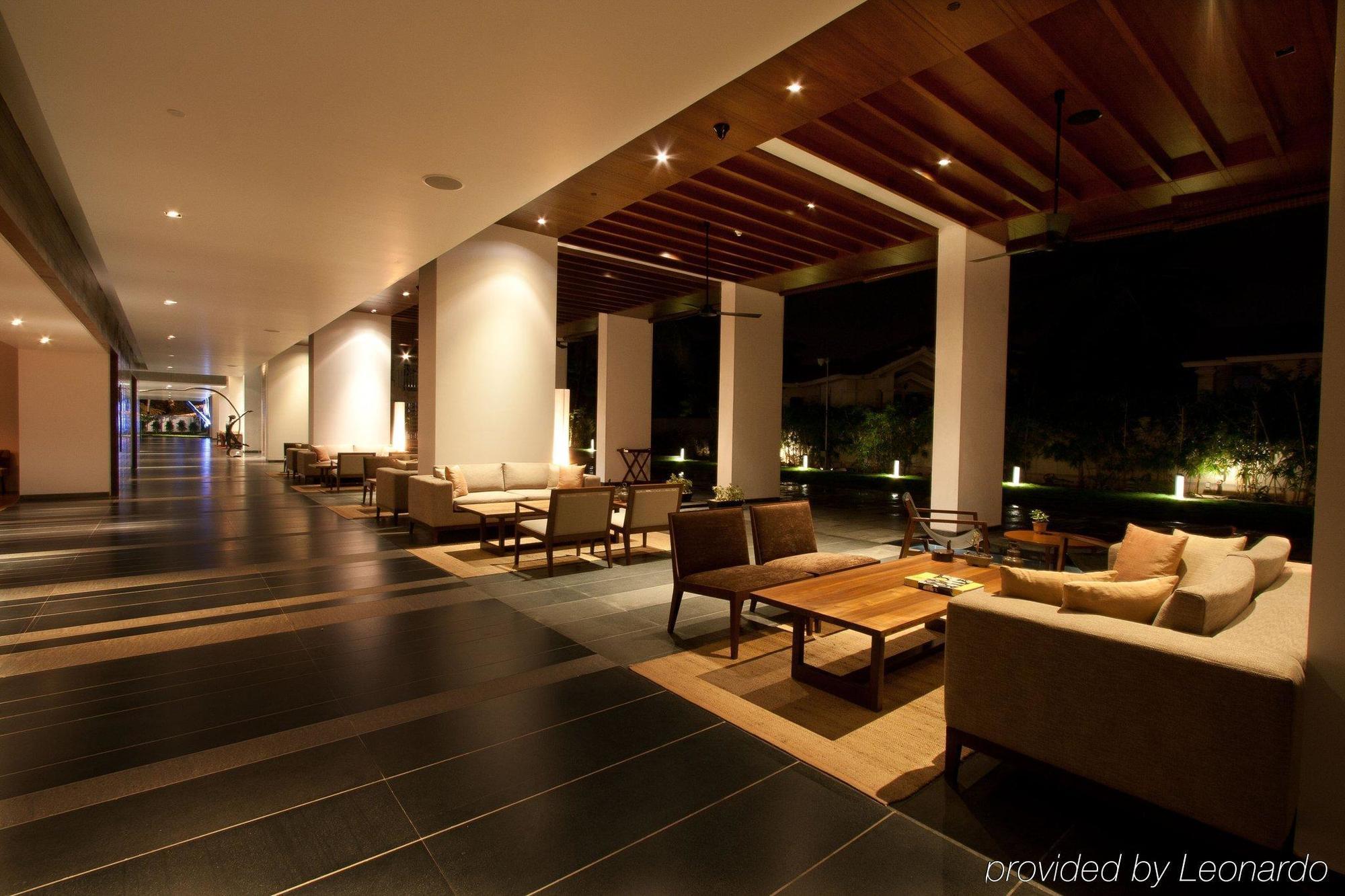 Holiday Inn & Suites Bengaluru Whitefield Interior photo